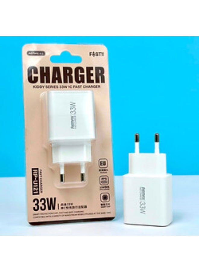 ريماكس RPU121 شاحن سريع 33 وات، النوع C، أسرع 4 مرات، شاحن حائط، آمن مع شريحة ذكية، عرض للحرارة الزائدة، للهواتف وأجهزة الكمبيوتر المحمولة والأجهزة اللوحية، أبيض - Image 2