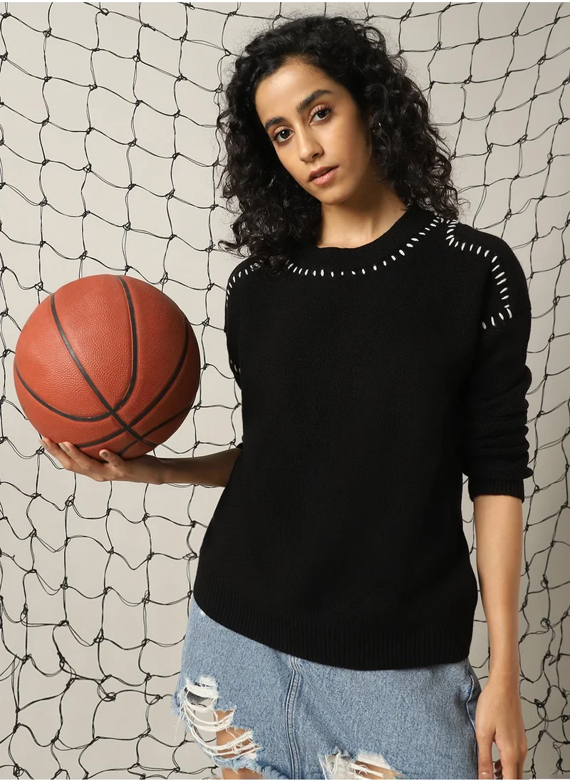 هوبرهولمي Women's Black 100% Acrylic Solid Regular Fit Sweater