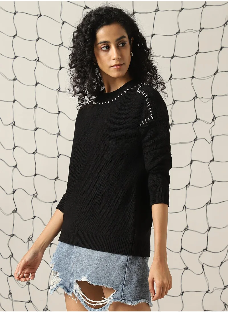 هوبرهولمي Women's Black 100% Acrylic Solid Regular Fit Sweater