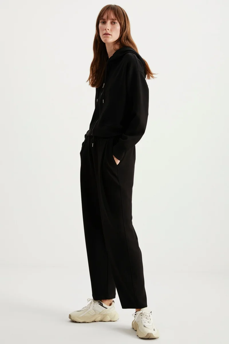 GRIMELANGE Gıada Women's Elastic Waist Short Comfortable Leg Relaxed Fit Organic Cotton Black Sweatpants