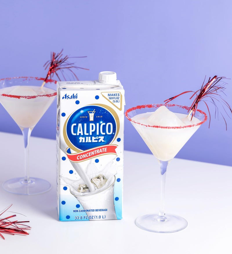 CALPICO Concentrate - Smooth & Refreshing Japanese Citrus Drink, Sweet and Tangy, No Artificial Color or Preservative, Non-Carbonated, Lactic Acid Drink, 33.8 Fl oz (Pack of 1) - Image 4