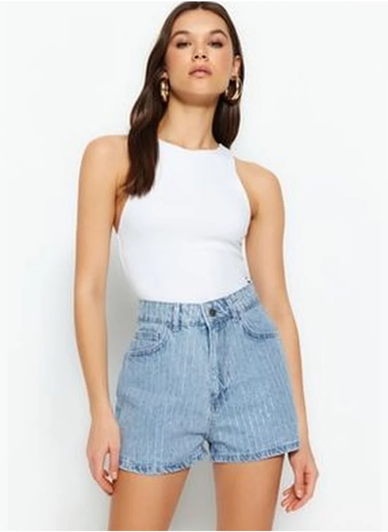 trendyol High Waist Denim Shorts With Blue Stones TWOSS23SR00191