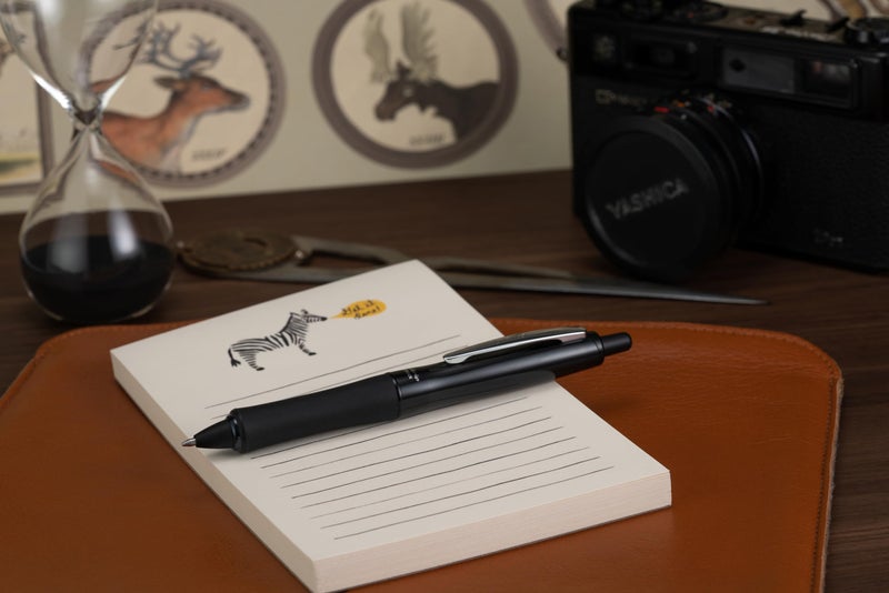 PILOT Dr. Grip FullBlack Refillable & Retractable Ballpoint Pen, Medium Point, Black Ink, Single Pen (36193)- Ideal for School, Journaling & Office Writing - Image 5