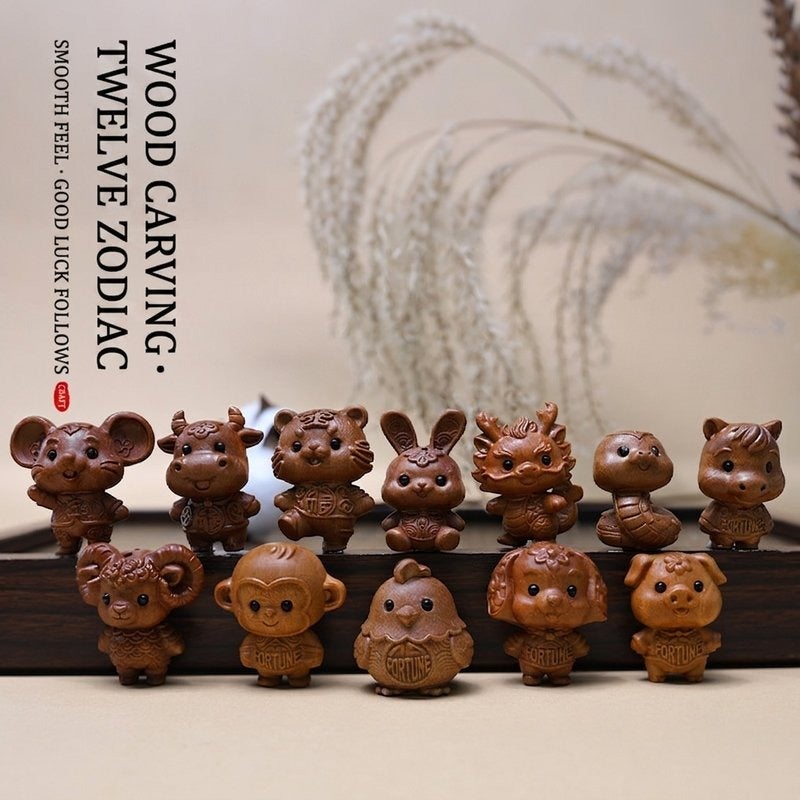 Cute Wood 12‑Zodiac Animal Keychain Pendant,Hand‑Carved Wooden Tassel Bag Charm Hanging Ornament Gift - Image 2