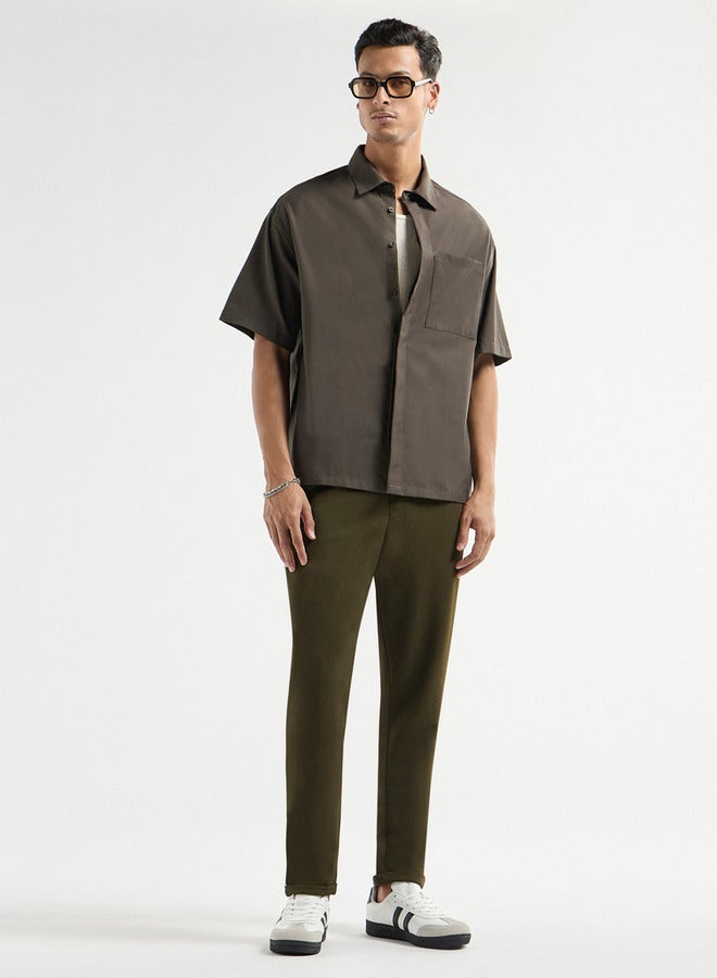 سبلاش فيڤ قميص سادة بقصّة عادية وأكمام قصيرة وياقة عادية - Image 2