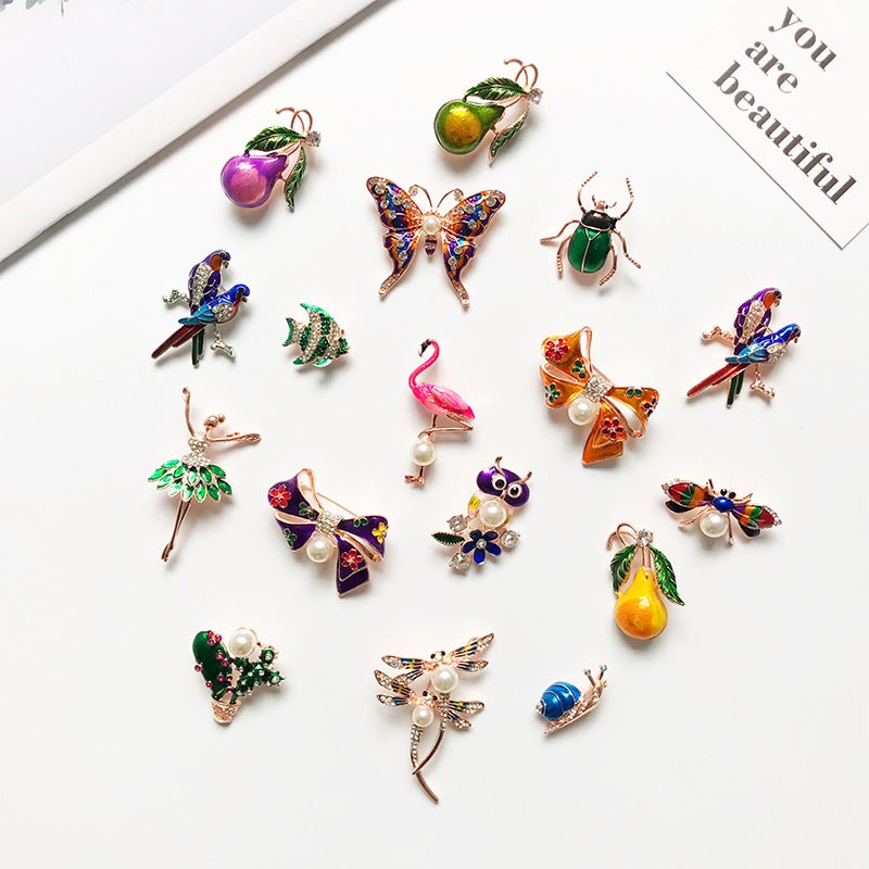 Cute Animal Brooch Pin Flamingo Enamel Lapel Pin - Image 5