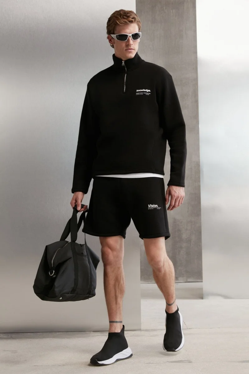 جريميلانج Halden Men's Polar Fleece Stand Collar Half Zipper Printed Detail Regular Black Sweatshirt