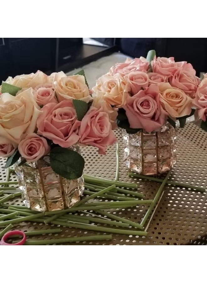 حامل فرش مكياج كريستال ذهبي فخم – منظم مكتبي وديكوري للفرش، الأقلام والأدوات الصغيرة – تصميم زجاجي هندسي عصري متين للحمام، التسريحة والمكتب – قطعة أنيقة توفر تنظيم مثالي وتوفير للمساحة (1 قطعة) - Image 2