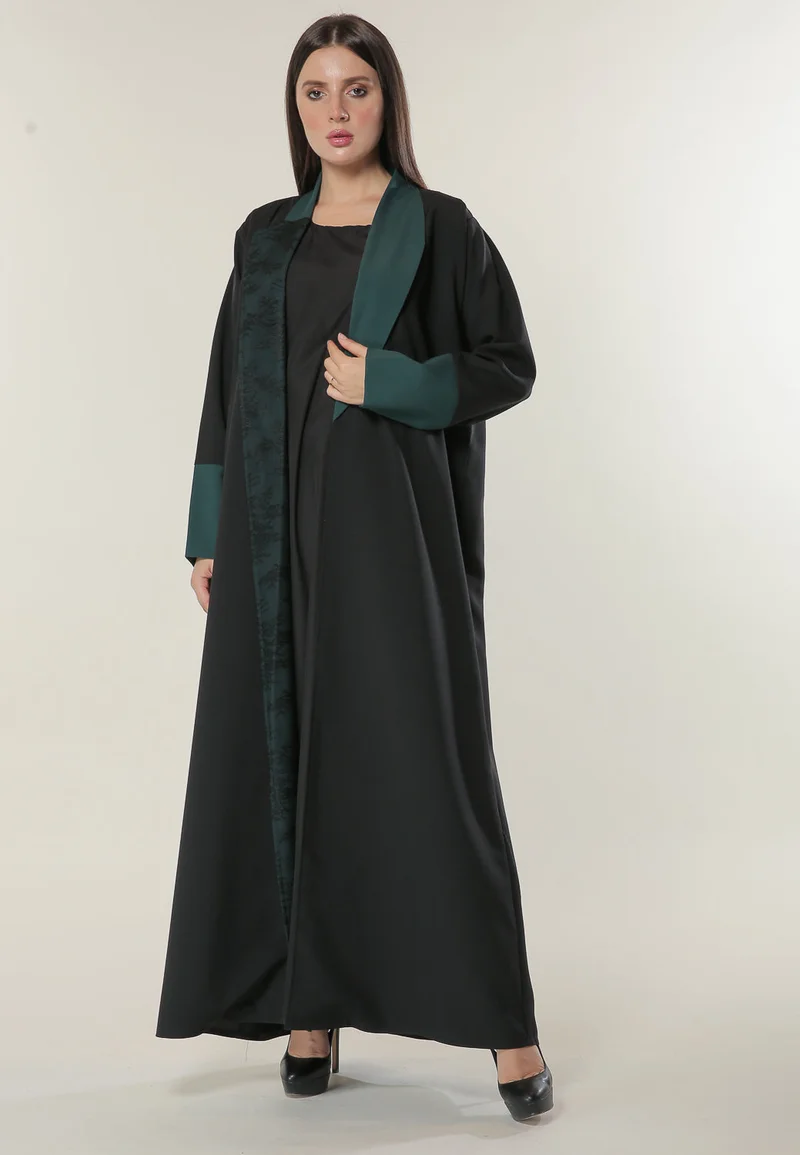 Moistreet Contrast Panels Lace Detail Abaya