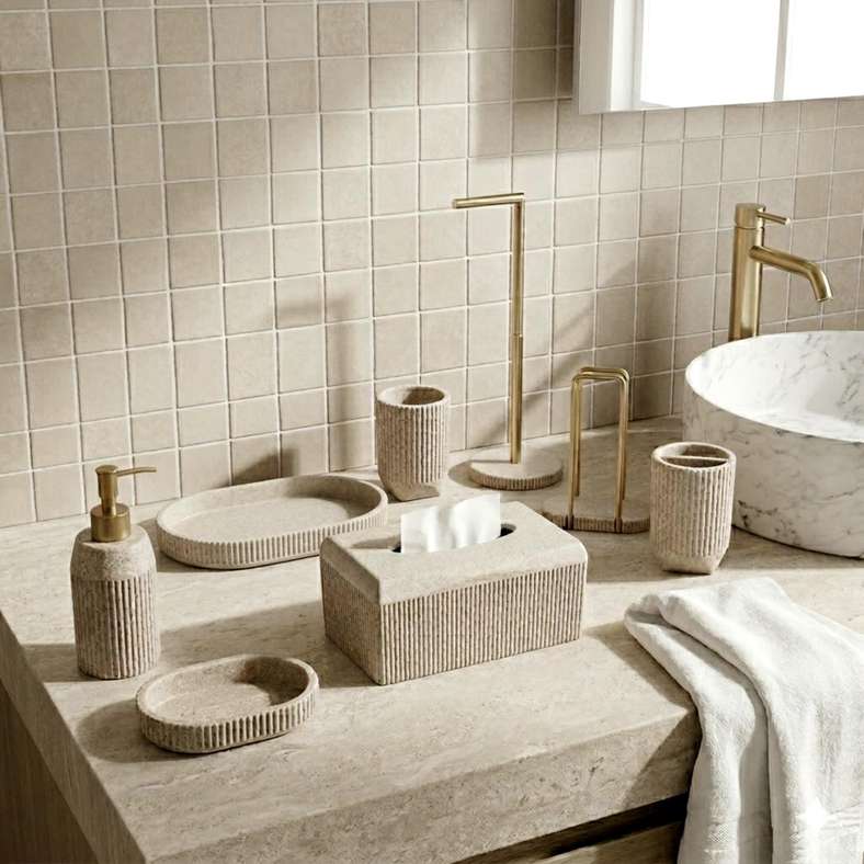 Pan Home Verona Polyresin Towel Holder 18x8x25cm - Beige - 211HEL9900822 - Image 2
