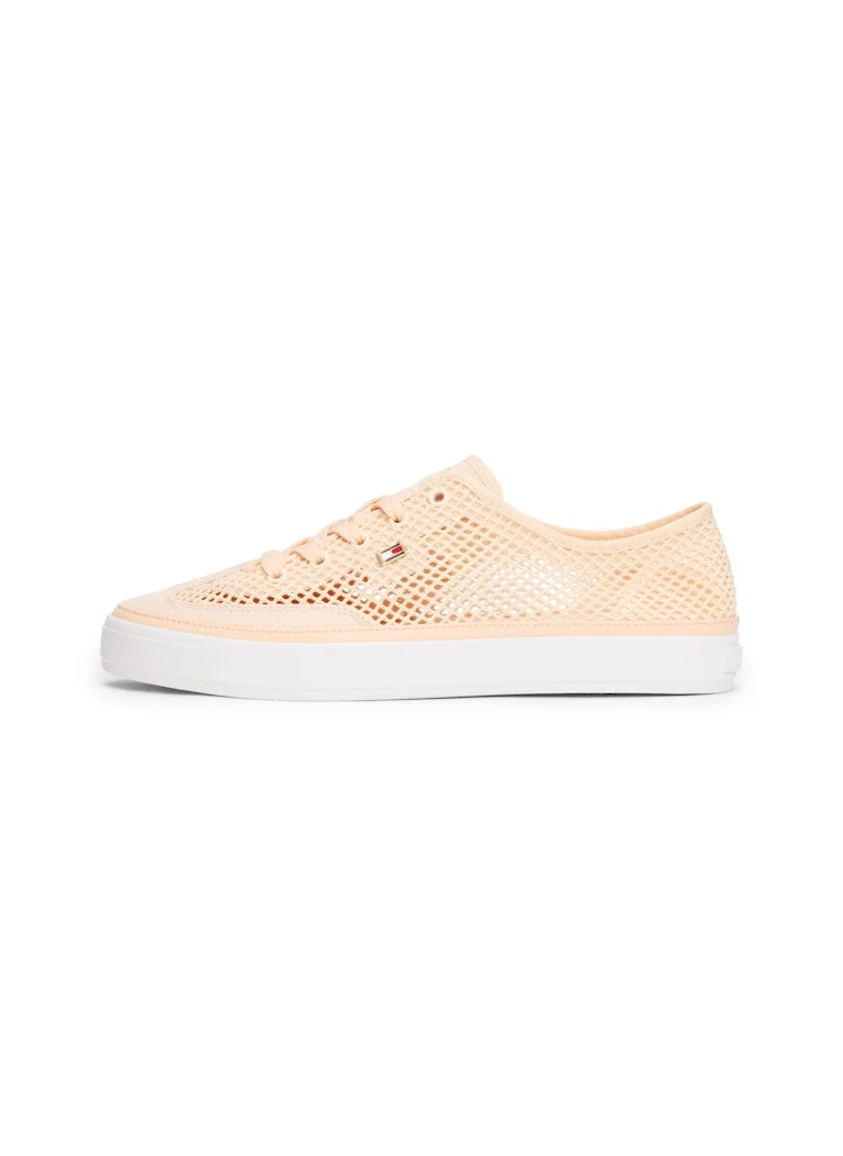 تومي هيلفيغر Open Mesh Low Top Sneakers