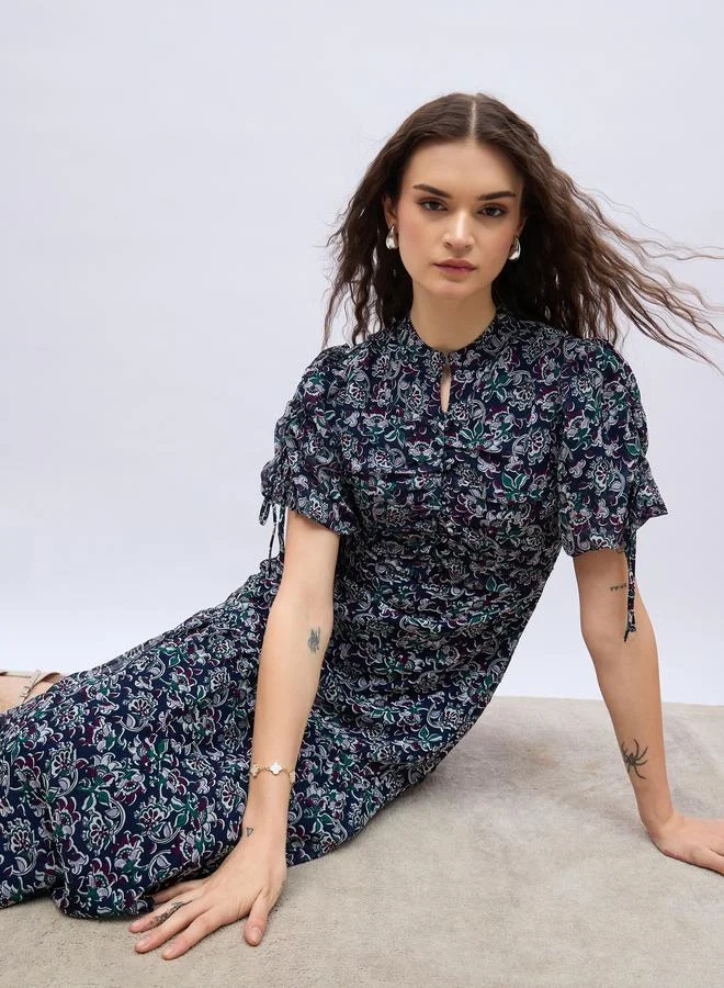 Styli Floral Print Midi Dress