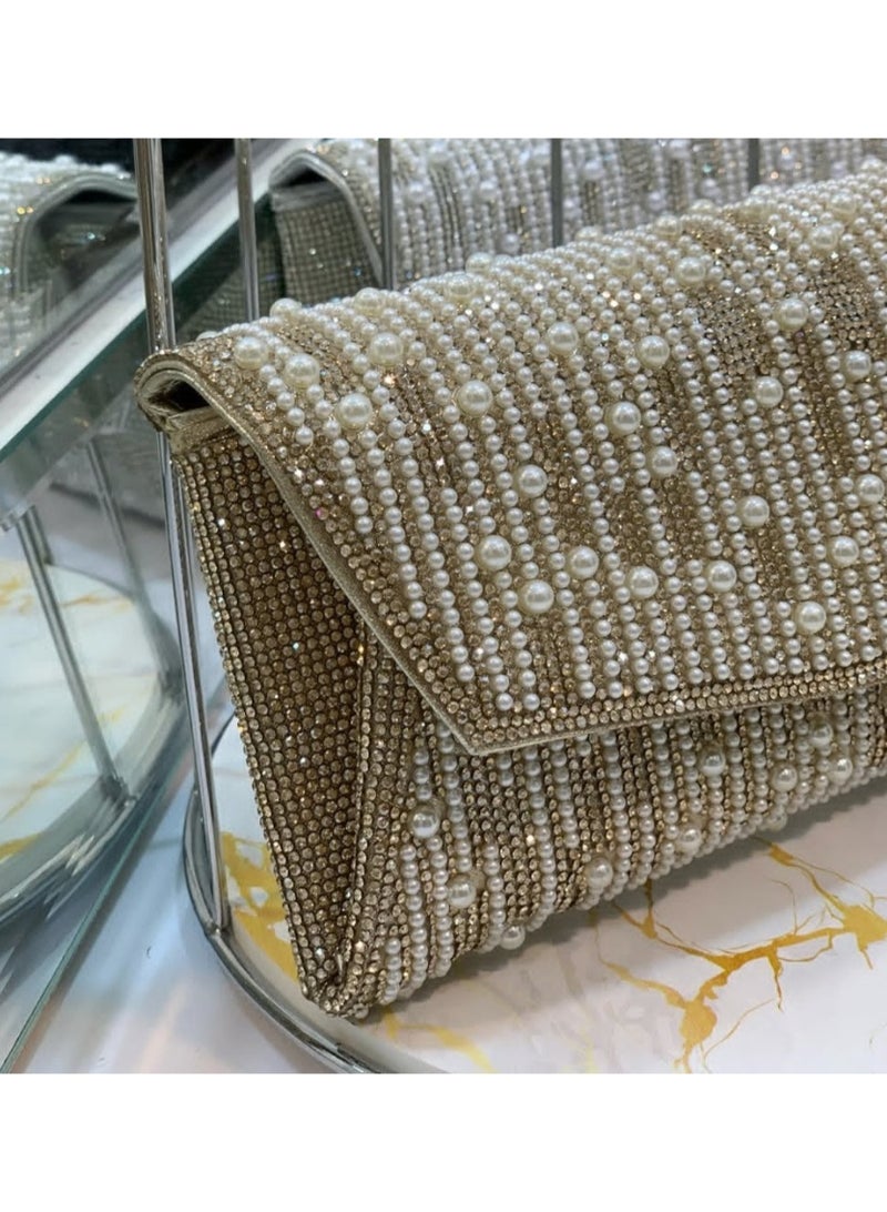 شنطة سوارية حريمي دهبي أنيقة للمناسبات والسهرات – شنطة كروس بحجم واسع وخامة فاخرة – حقيبة يد نسائية شيك تناسب جميع الإطلالات - Image 2