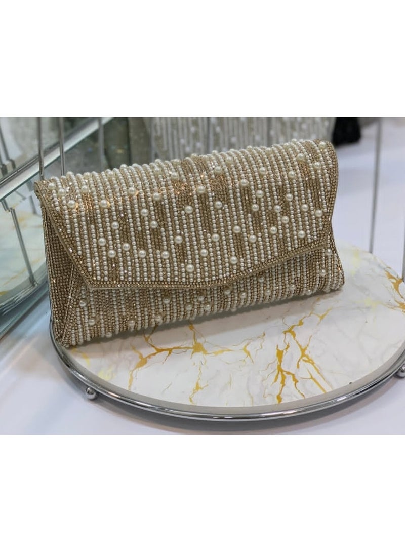 شنطة سوارية حريمي دهبي أنيقة للمناسبات والسهرات – شنطة كروس بحجم واسع وخامة فاخرة – حقيبة يد نسائية شيك تناسب جميع الإطلالات - Image 3