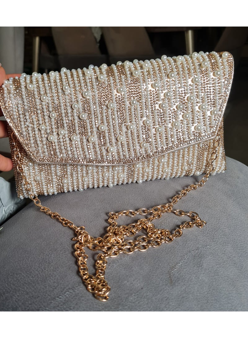 شنطة سوارية حريمي دهبي أنيقة للمناسبات والسهرات – شنطة كروس بحجم واسع وخامة فاخرة – حقيبة يد نسائية شيك تناسب جميع الإطلالات - Image 5