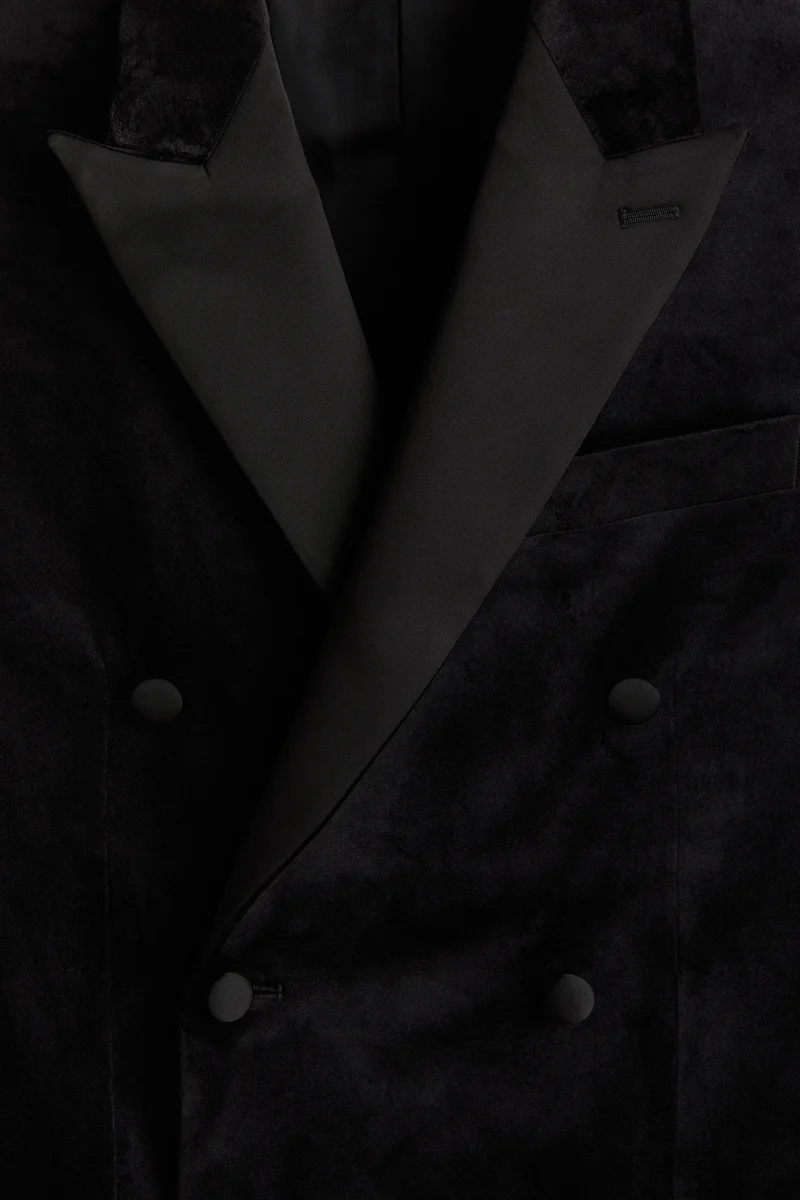 H&M Regular Fit Double-breasted velvet tuxedo jacket