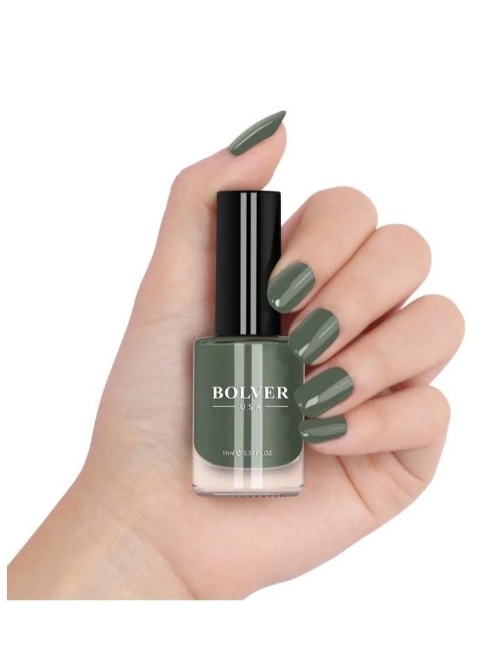 بولفر طلاء أظافر بلون غير لامع أخضر غامق