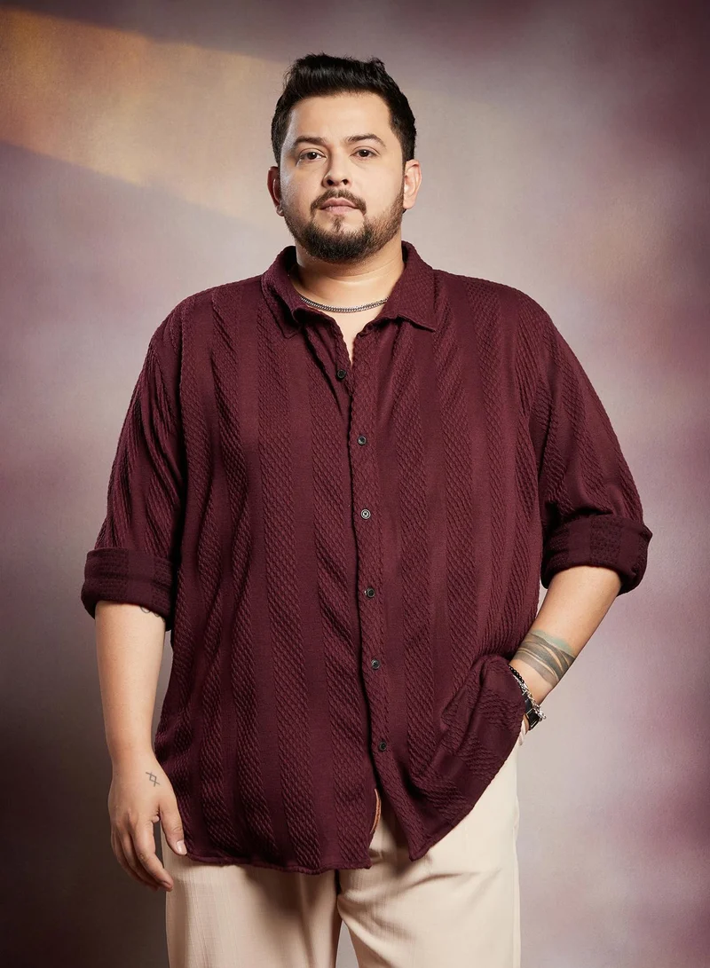 انستافاب بلس قميص رجالي أحمر خمري مقاس كبير بياقة ممتدة وأكمام طويلة بأزرار