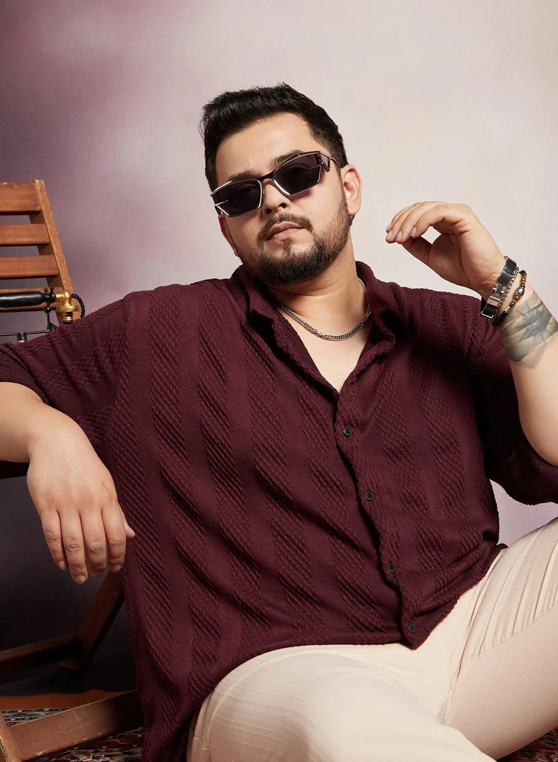 انستافاب بلس قميص رجالي أحمر خمري مقاس كبير بياقة ممتدة وأكمام طويلة بأزرار