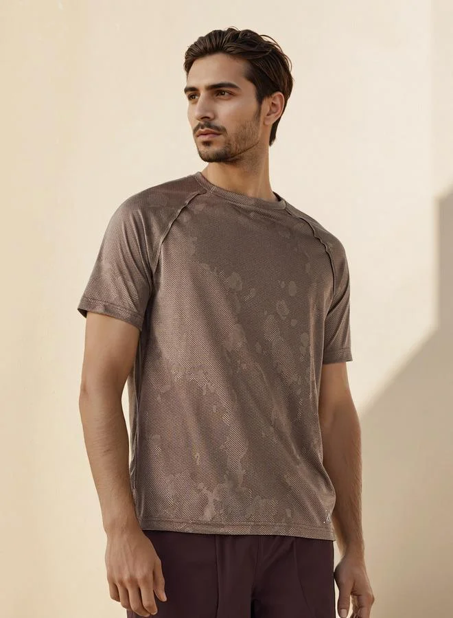 آكتف Regular Fit Raglan Sleeves Seamless T-shirt