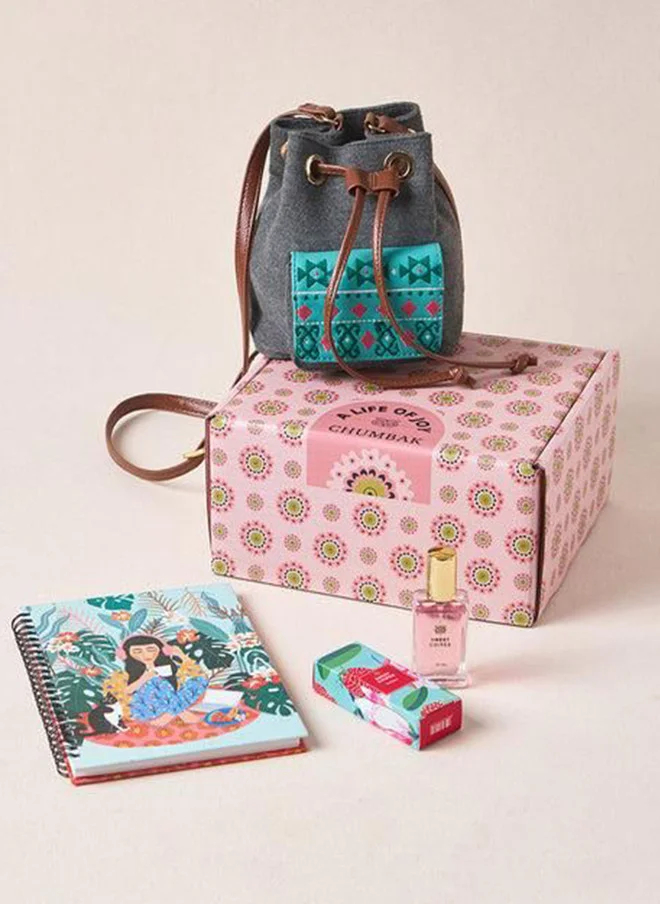 تشومباك The All About Her Gift Set of 3