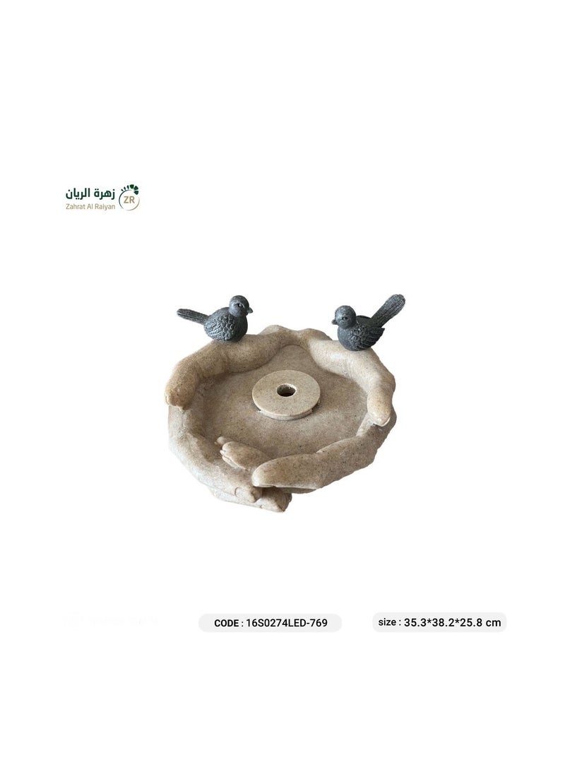 Zahrat Al Raiyan fountain 