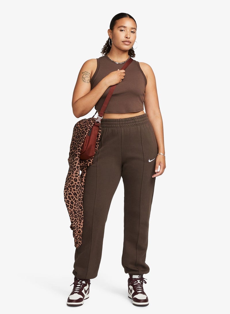 نايكي بلوزة أساسية قصيرة بدون أكمام ومضلعة من تشكيلة نايكي سبورتس وير - Image 4