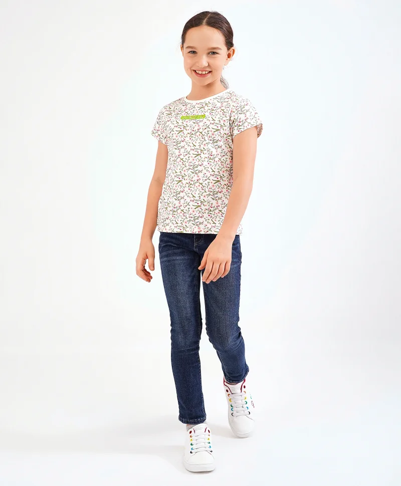 Primo Gino Primo Gino Half Sleeves Cotton T-Shirt Gorgeous And Floral Print - Off White