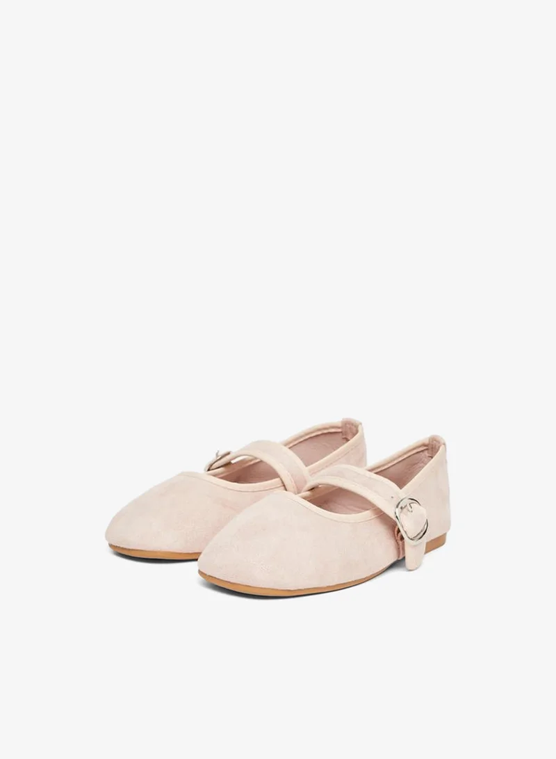 Styli Girls Beige Buckle Ballerinas