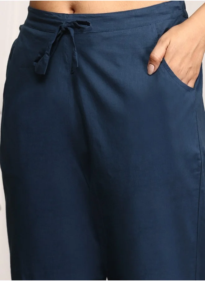 آي شين Straight Fit Printed Pattern Round Neck Three-Quarter Sleeves Indigo Colour Knitted Cotton Kurta Set for Women with Semi Elastic Closure - A Statement Piece for Every Look