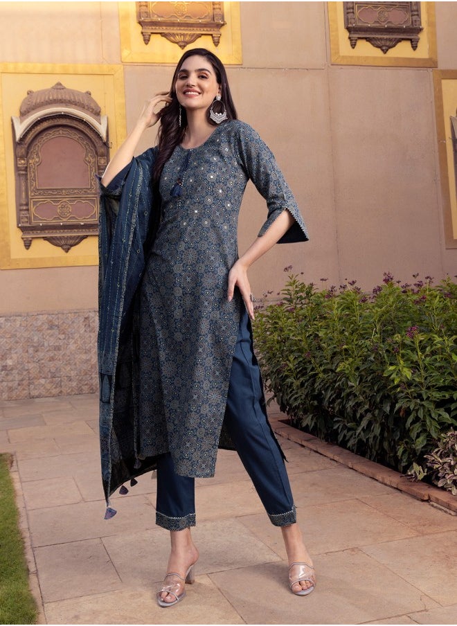 ISHIN Straight Fit Printed Pattern Round Neck Three-Quarter Sleeves Indigo Colour Knitted Cotton Kurta Set for Women with Semi Elastic Closure - A Statement Piece for Every Look  - Image 1