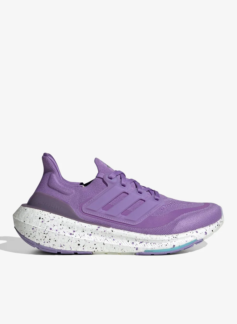 اديداس أحذية ألترابوست لايت