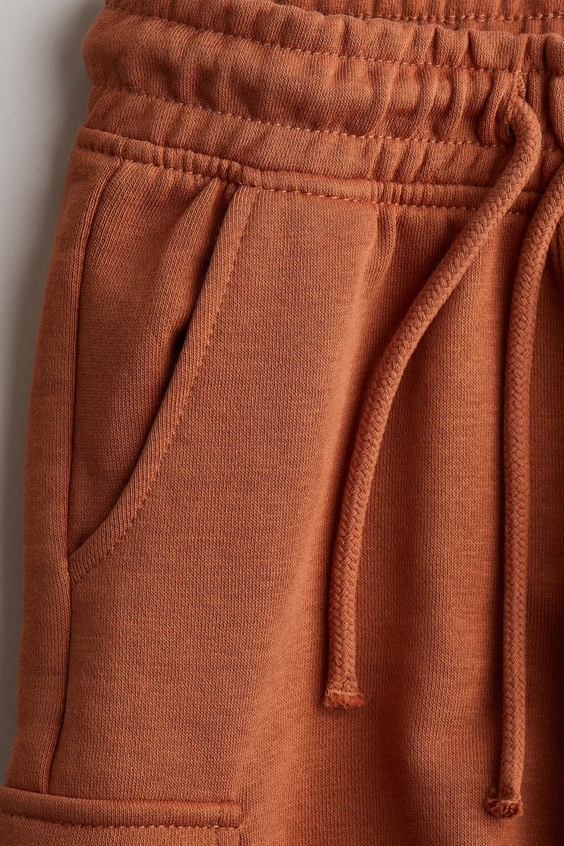 اتش اند ام Cargo sweatshirt shorts