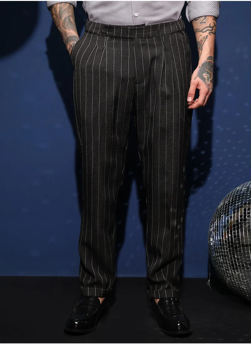 Campus Sutra Men's Midnight Black Pinstripe-Pleated Chino Trousers For Casual Wear | Mid-Rise | Regular Fit | Hook & Zip Closure | Trousers Crafted With Comfort Fit For Everyday Wear