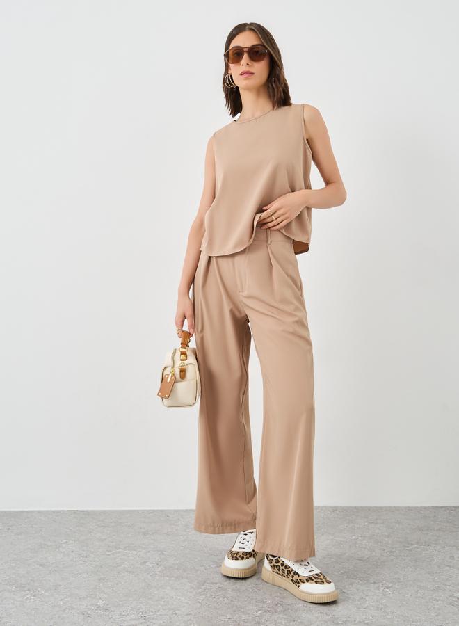 تايك تو طقم بلوزة وبنطلون كاجوال بيج سادة من تيك تو - Image 1