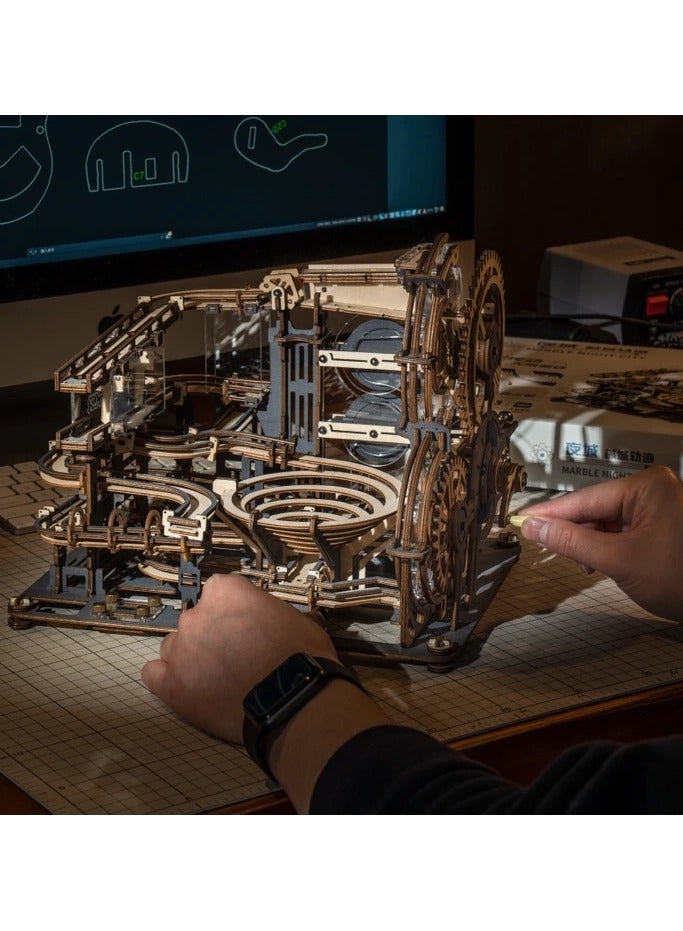 روكر لغز خشبي بتصميم ليلي رخامي مميز ثلاثي الأبعاد - لعبة تركيب يدوية خشبية تعليمية وممتعة - Image 4