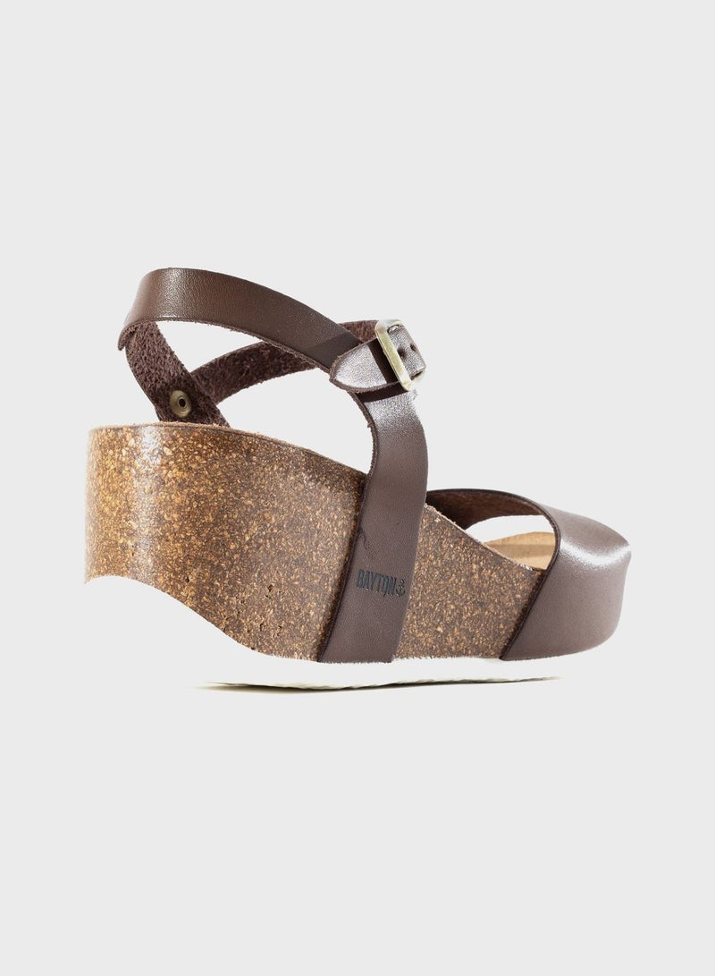 BAYTON Wodonga Mid Heel Wedges  - Image 4