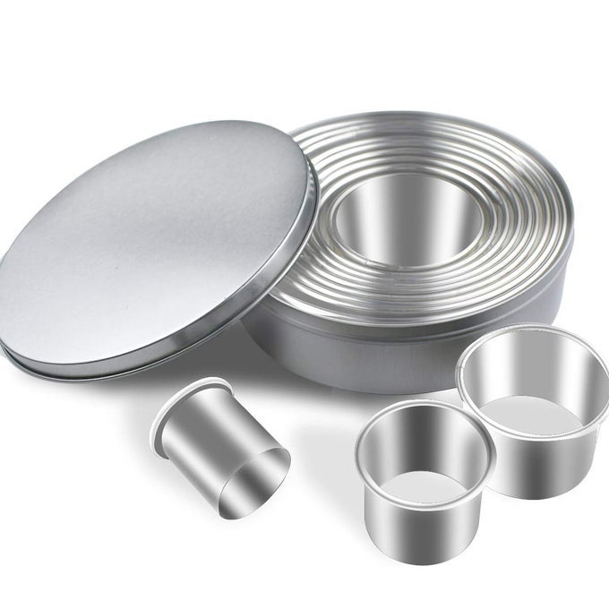 12 PIECES ROUND COOKIE CUTTERS SET STAINLESS STEEL COOKIE CUTTER SET BISCUIT PLAIN EDGE ROUND CUTTERS CIRCLE BAKING METAL RING MOLDS METAL RING BAKING MOLDS CIRCLE PASTRY DONUT DOUGHNUT CUTTER SET