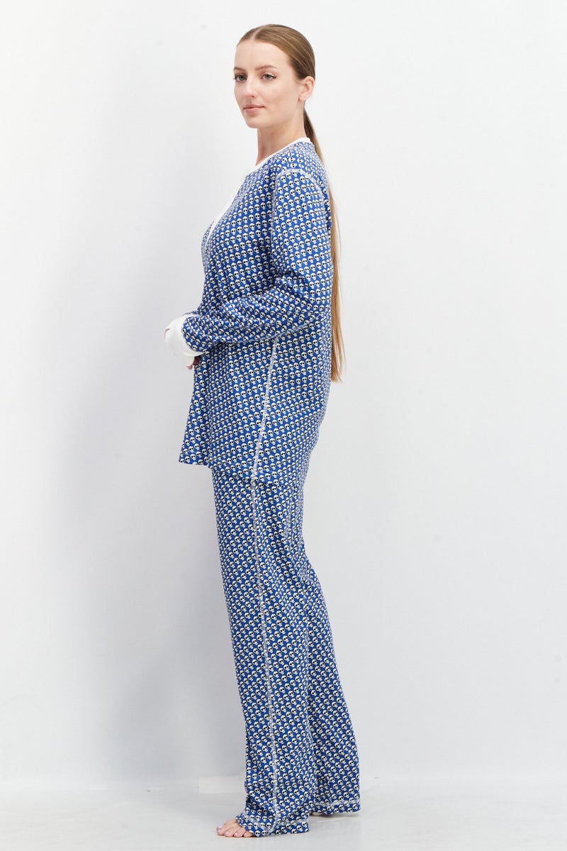 Bloomies Women 2 Pcs Allover Print Sleepwear Set, Blue/White - Image 2