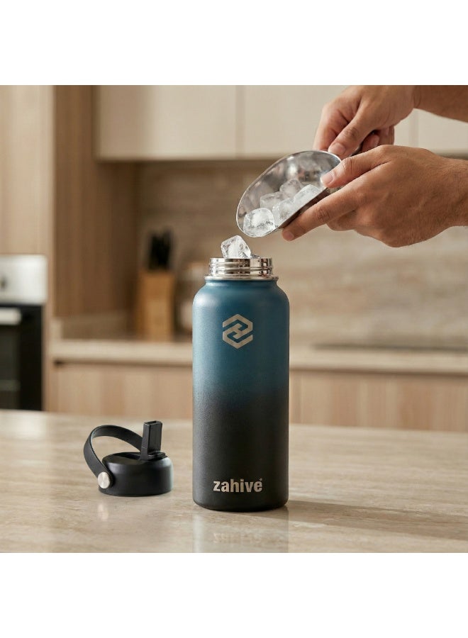 زاهايف زجاجة مياه ستانلس ستيل 1 لتر مع 3 أغطية وحقيبة - زجاجه مياه رياضيه ذات جدار مزدوج 1000 مل - مطارة ماء حافظه للحرارة - زمزميه ماء حافظة للبرودة - قارورة ماء ستيل للماء البارد و الساخن من زاهايف - أسود وأزرق - Image 5