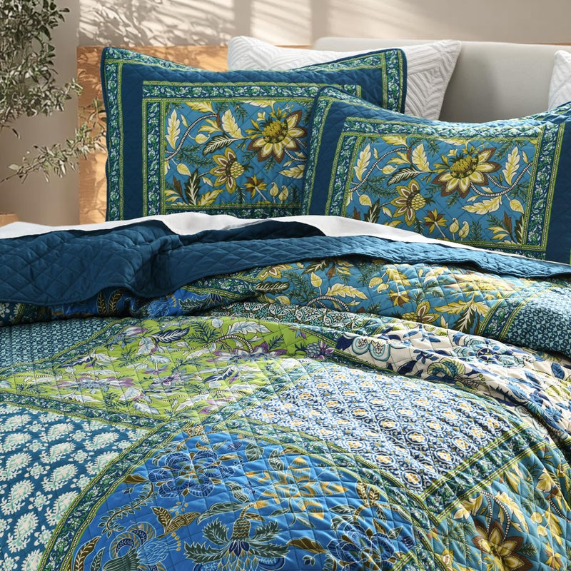 TEXSTEAD Queen Quilt Set for Bed - 100% Cotton Quilts Patchwork Comforter Coverlet Bedspread Reversible 90"x90" with 2 Pillow Shams - Image 3