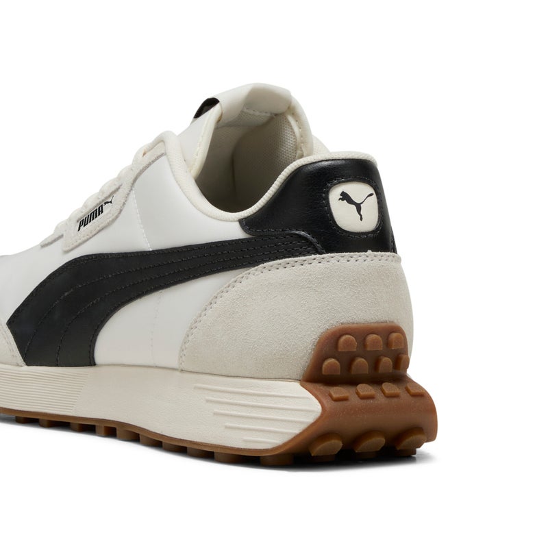 بوما حذاء رياضي Runtamed Lugged بنمط كلاسيكي - Image 3