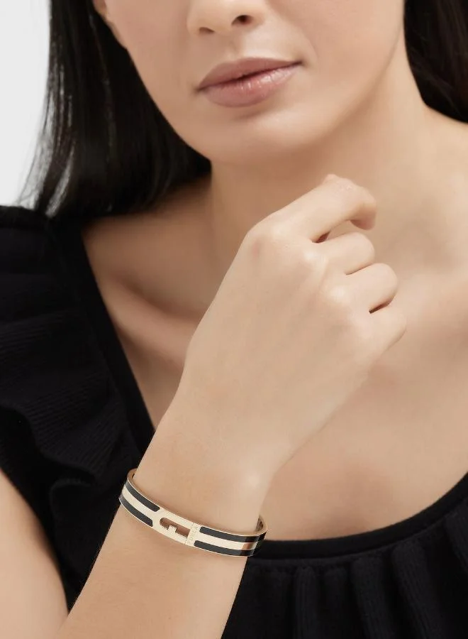 فورلا سوار قوس