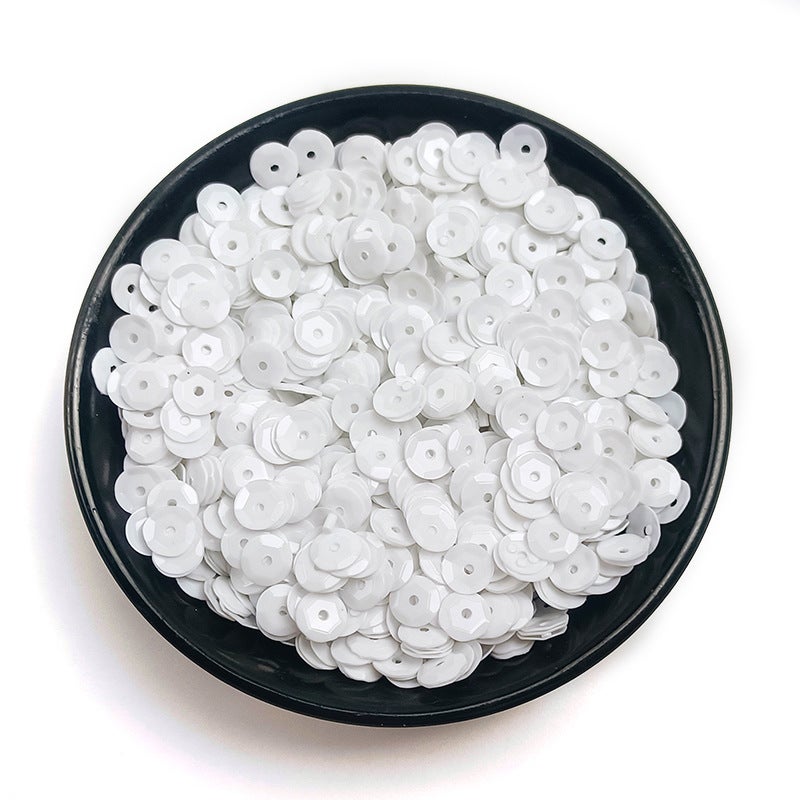 6mm Round Curved PVC Sequins for Sewing C25 clear - Image 3