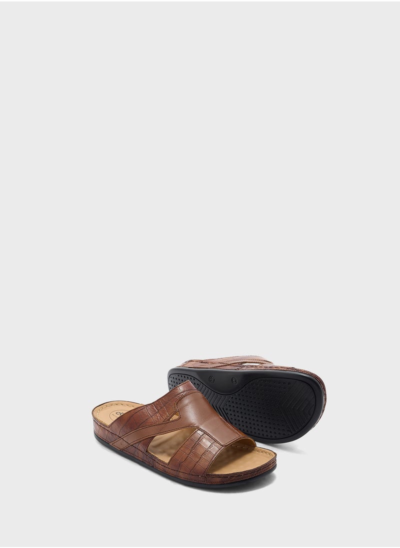 Comfort Plus Arabic Sandals  - Image 3