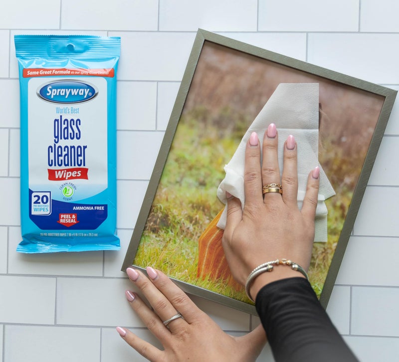 Sprayway SW199R Ammonia-Free Glass Cleaner Wipes, Fresh Scent, 20 Count - Image 4