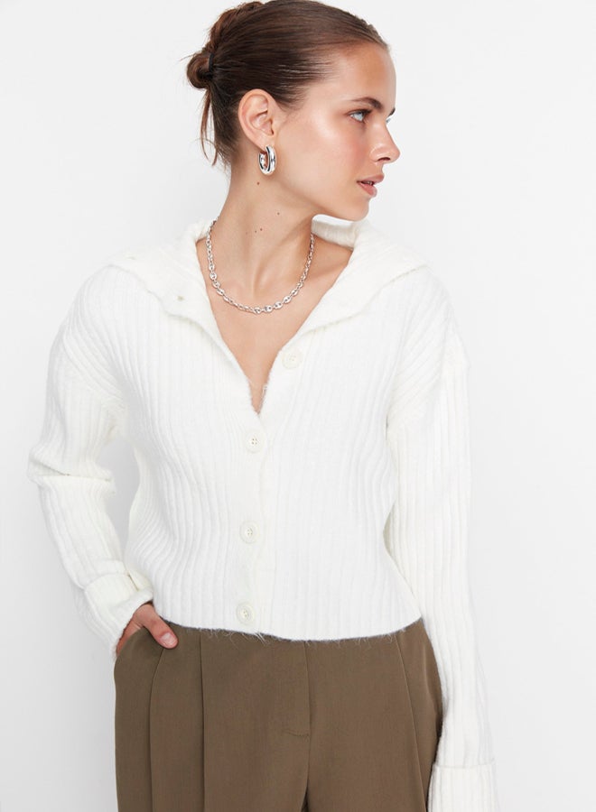 trendyol Ecru Crop Soft Textured High Neck Knitwear Cardigan - Image 2