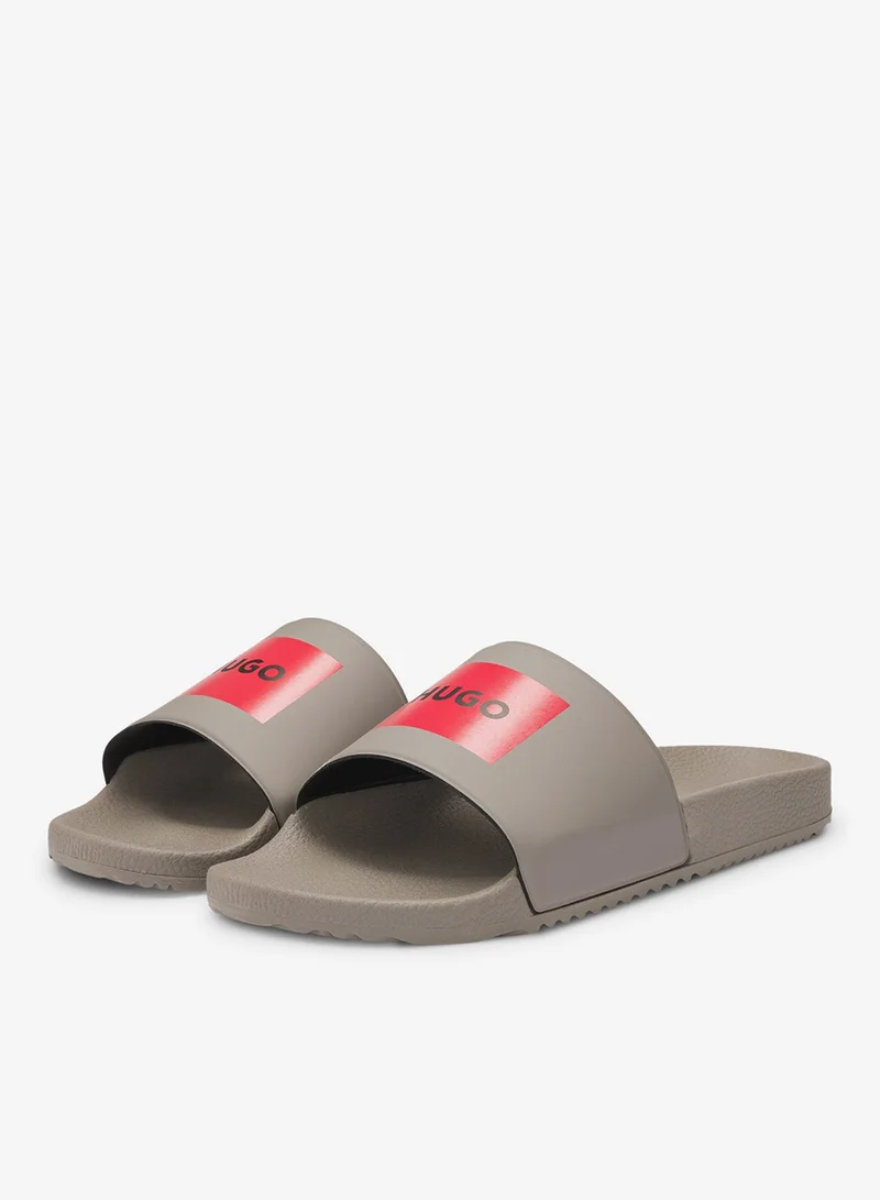 HUGO Slides with logo strap