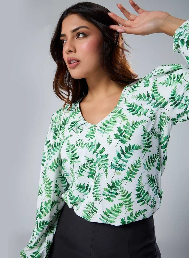 Zigzag Vneck Printed Long Sleeve Top