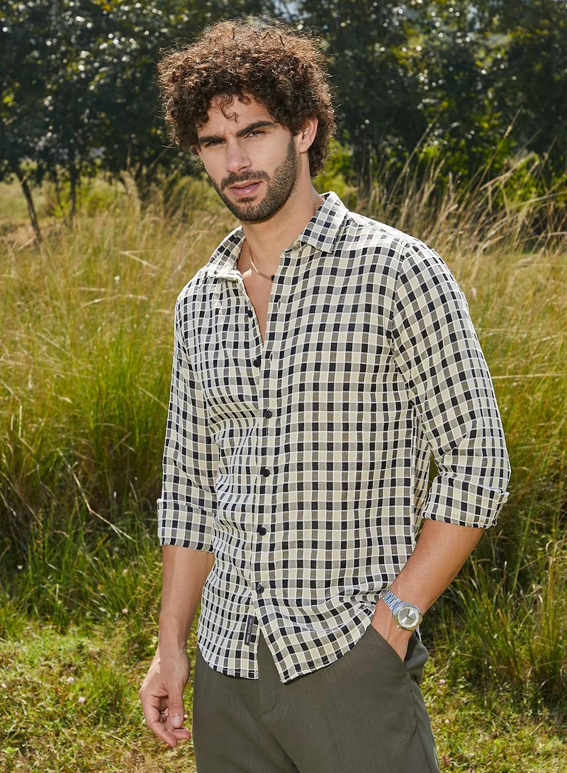 Campus Sutra  Men's Navy Blue & Cream White Glen Check Shirt for Men | Best Price UAE